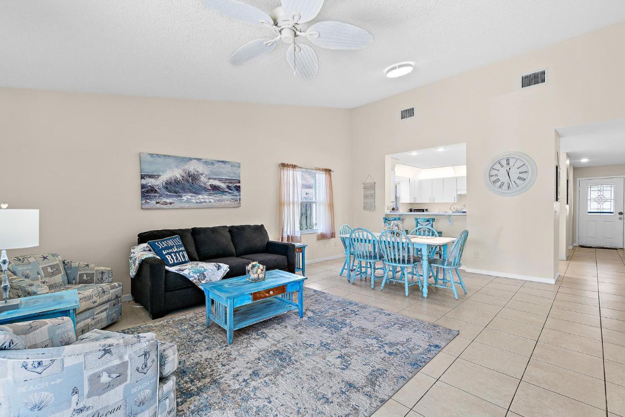 Serene Seaside Retreat - Dog Friendly - 2Br Townhouse With Shared Heated Pool Steps To Paradise Beach! Μελβούρνη Εξωτερικό φωτογραφία