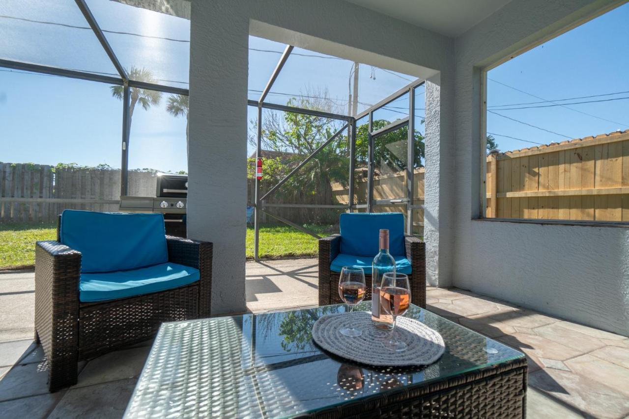 Serene Seaside Retreat - Dog Friendly - 2Br Townhouse With Shared Heated Pool Steps To Paradise Beach! Μελβούρνη Εξωτερικό φωτογραφία