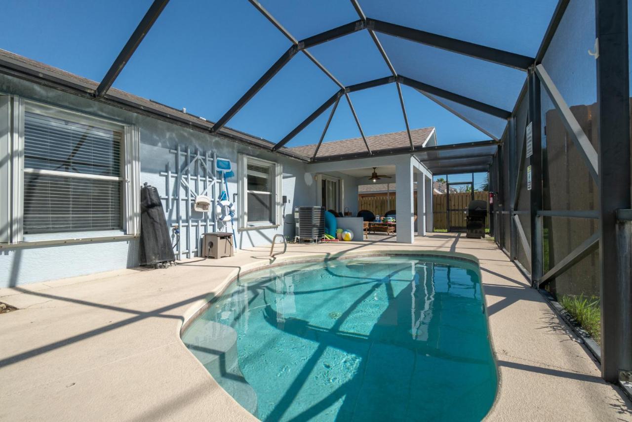 Serene Seaside Retreat - Dog Friendly - 2Br Townhouse With Shared Heated Pool Steps To Paradise Beach! Μελβούρνη Εξωτερικό φωτογραφία