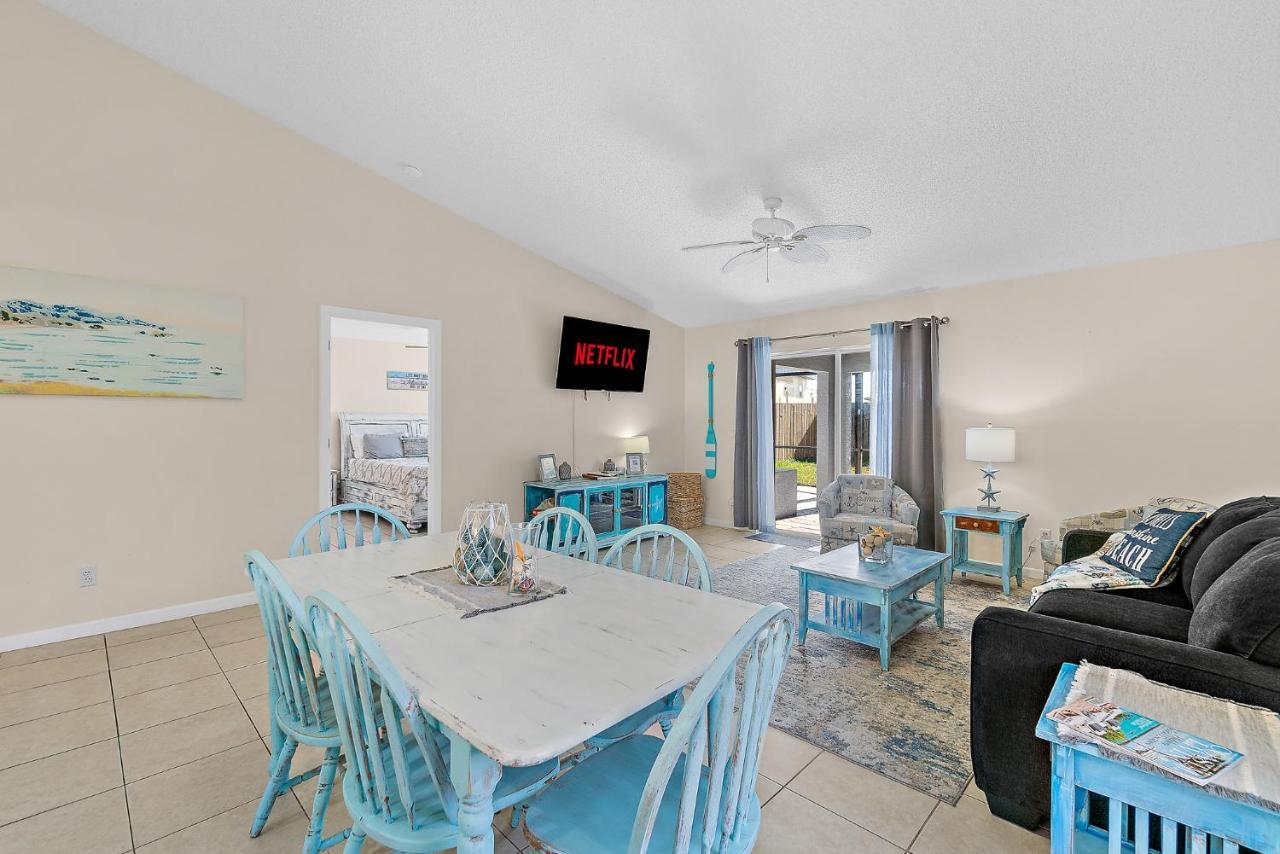 Serene Seaside Retreat - Dog Friendly - 2Br Townhouse With Shared Heated Pool Steps To Paradise Beach! Μελβούρνη Εξωτερικό φωτογραφία